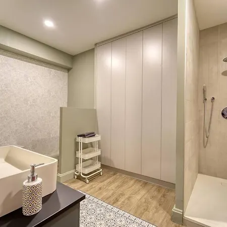 Lumineux, Decoration Soignee Apartment Metz